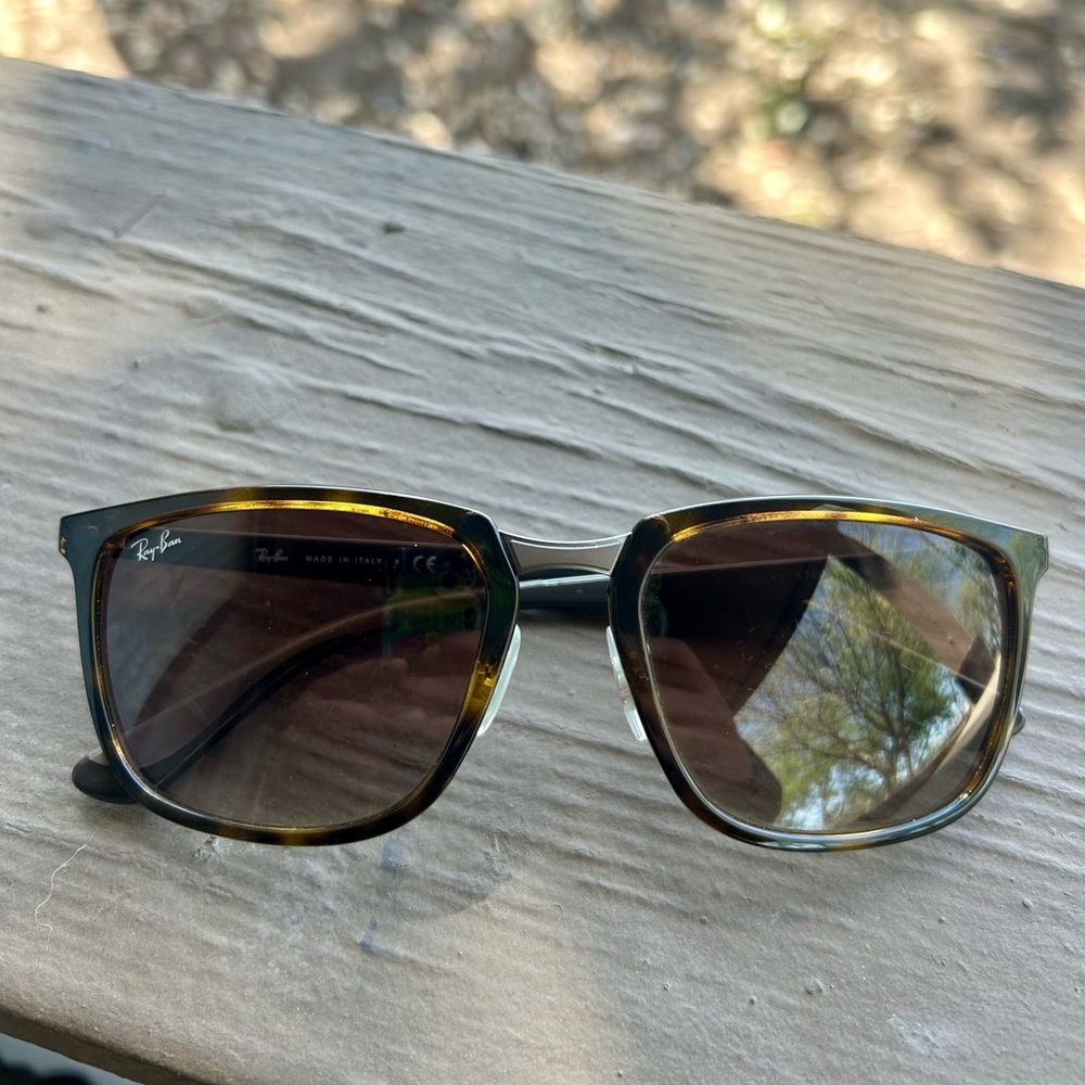 Ray-Ban Tortoise Shell Sunglasses for Men